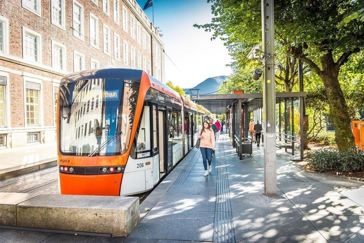 Supercentral Bergen Bagian luar foto